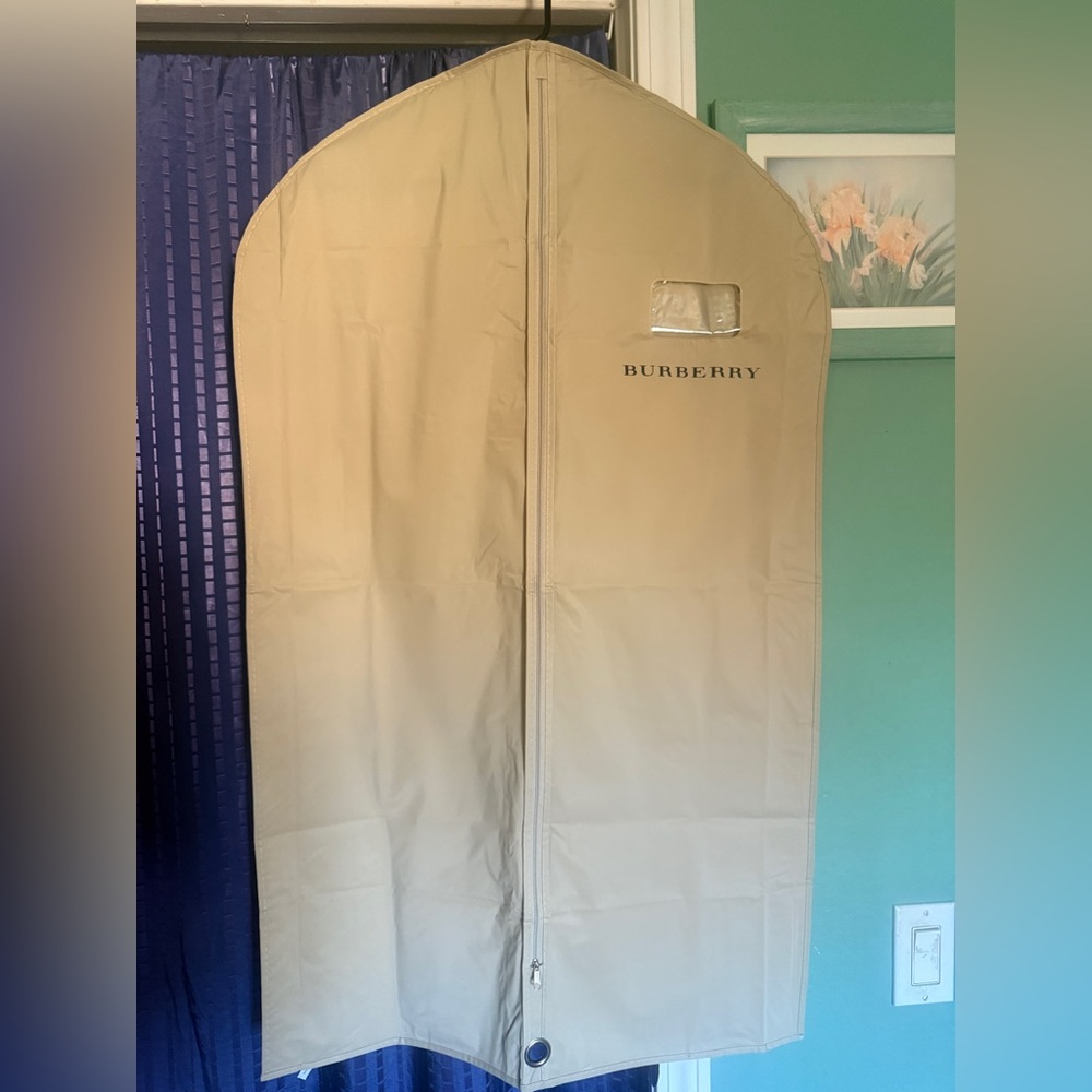 BURBERRY Garment Suit Jacket Coat Zip Travel Bag Beige Name Tag Window 39x24”